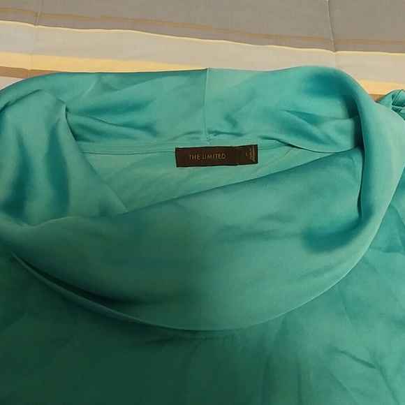 Teal tank top - Picture 2 of 4